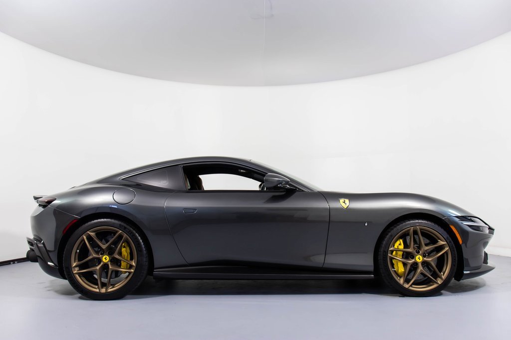 Certified 2024 Ferrari Roma image 3