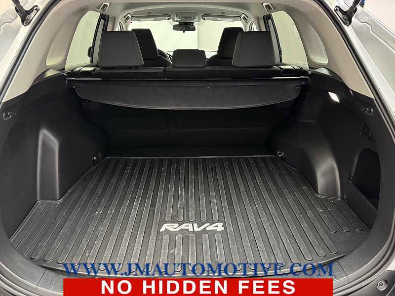 Used 2023 Toyota RAV4 XLE image 16
