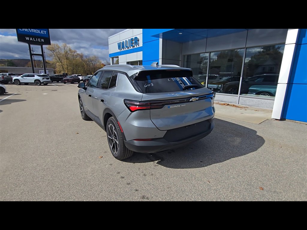 New 2026 Chevrolet Equinox EV LT image 7
