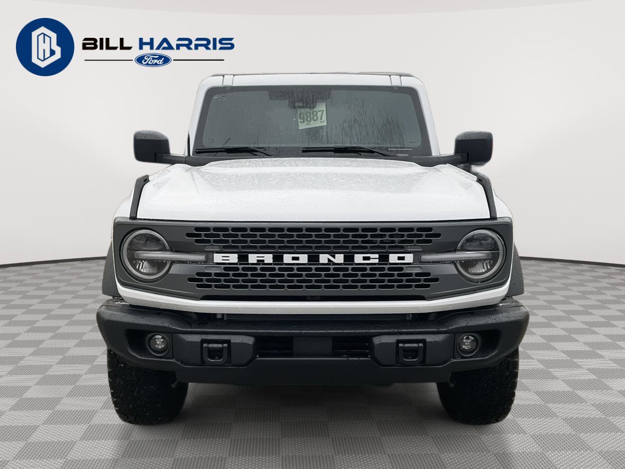 New 2025 Ford Bronco Badlands image 2
