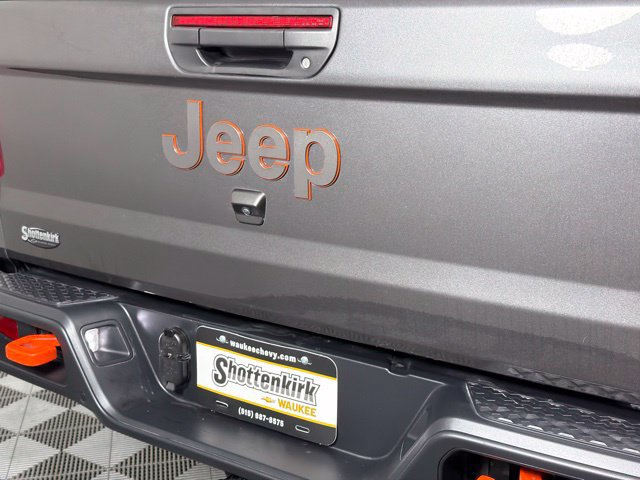 Used 2021 Jeep Gladiator Mojave AWD/4WD image 7