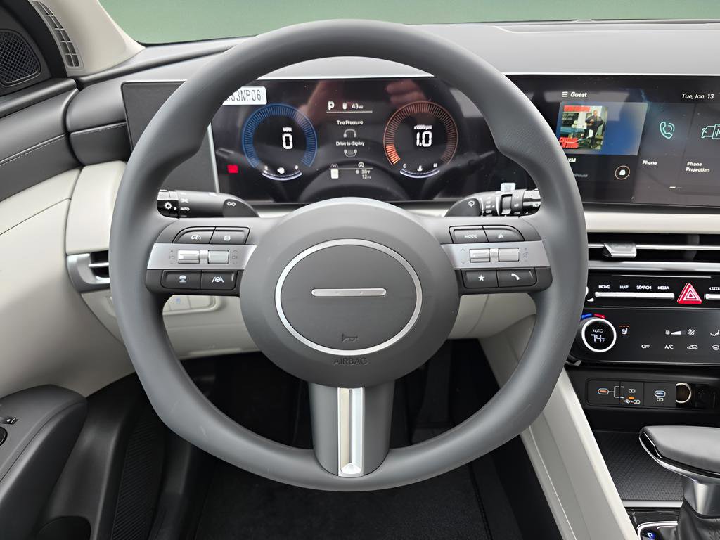 New 2026 Hyundai Tucson SEL image 16