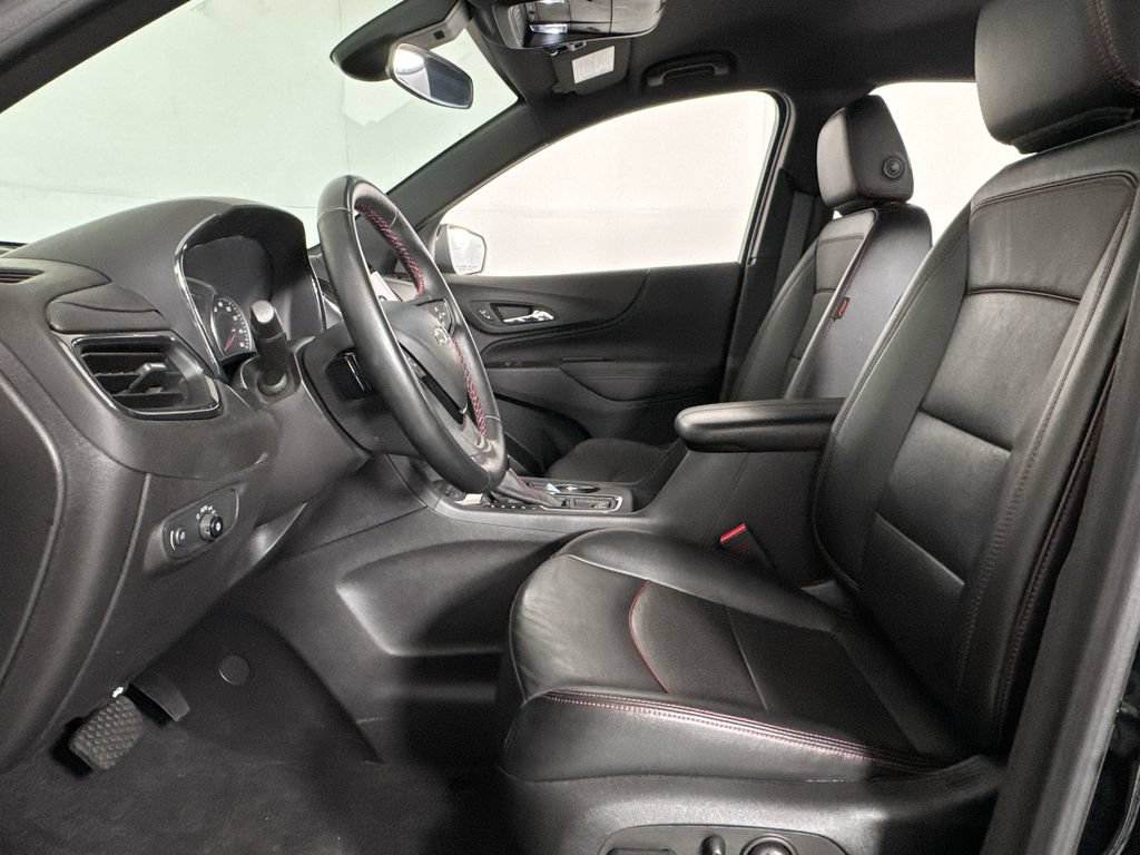 Used 2024 Chevrolet Equinox RS w/ RS Leather Package AWD/4WD image 10