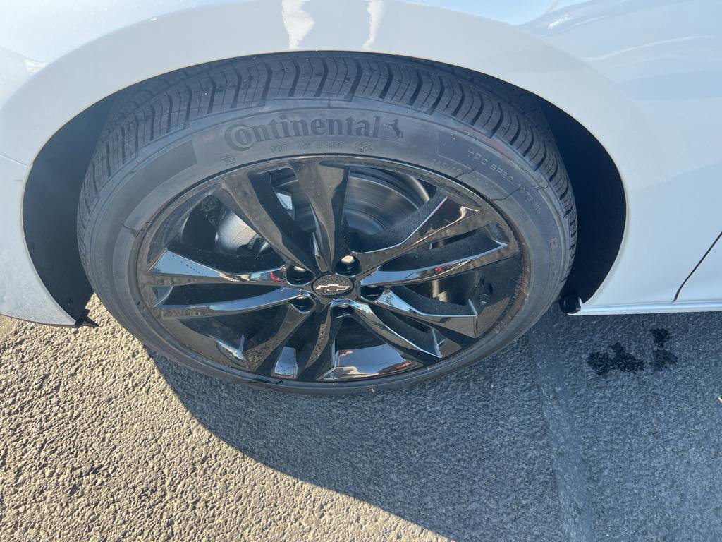 New 2025 Chevrolet Malibu LT w/ Sport Edition image 7