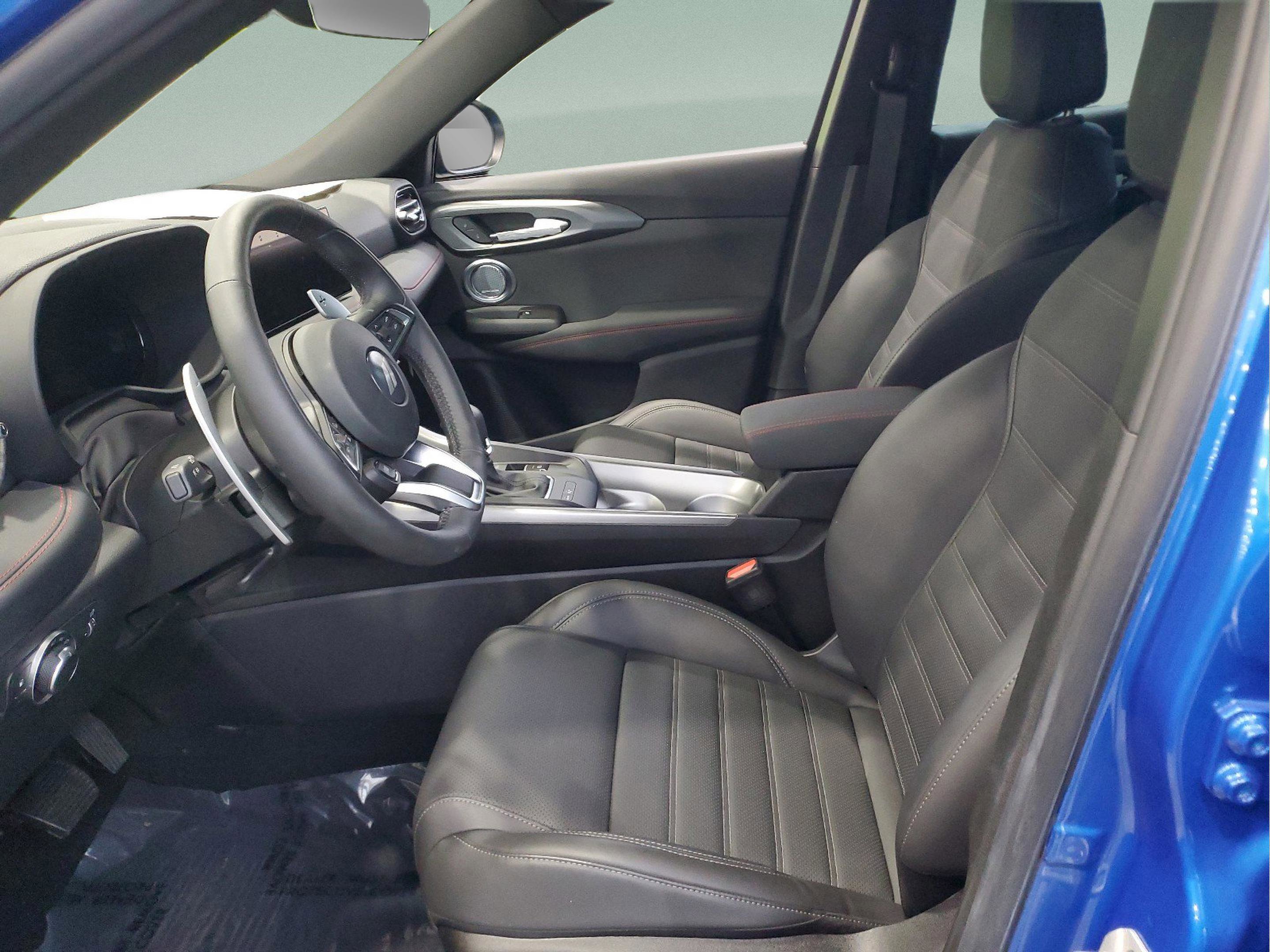 Used 2024 Dodge Hornet R/T Plus w/ Tech Pack Plus w/o Parking image 19