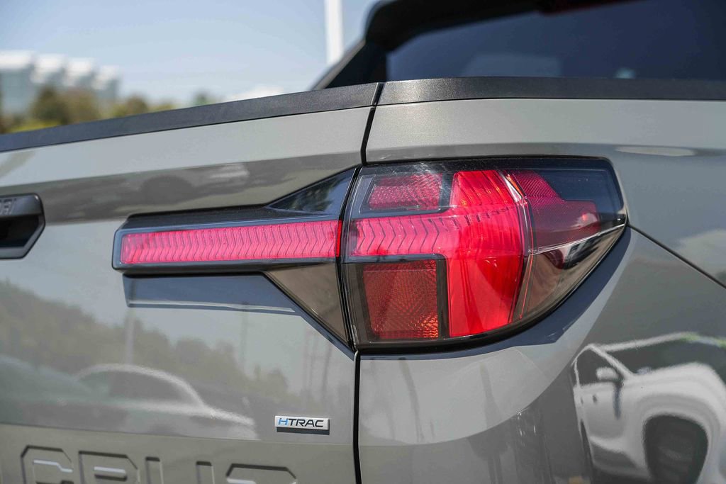 Used 2022 Hyundai Santa Cruz SEL AWD/4WD image 9