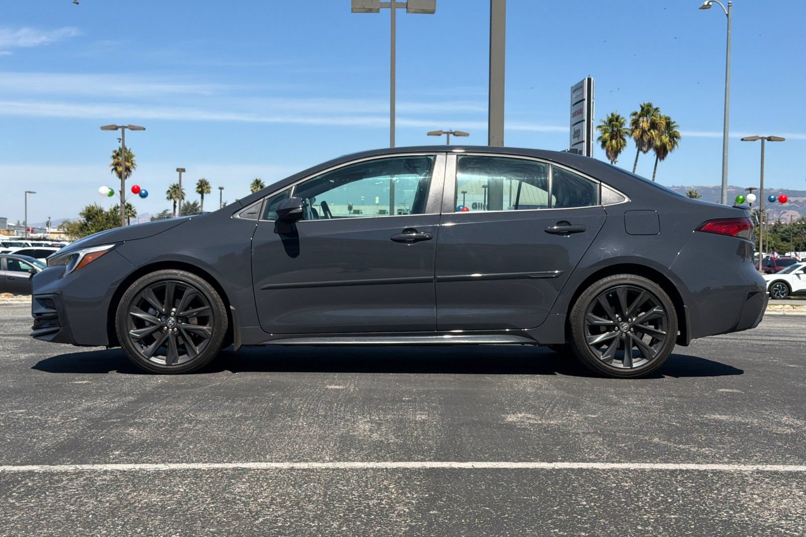 Used 2025 Toyota Corolla XSE FWD image 7
