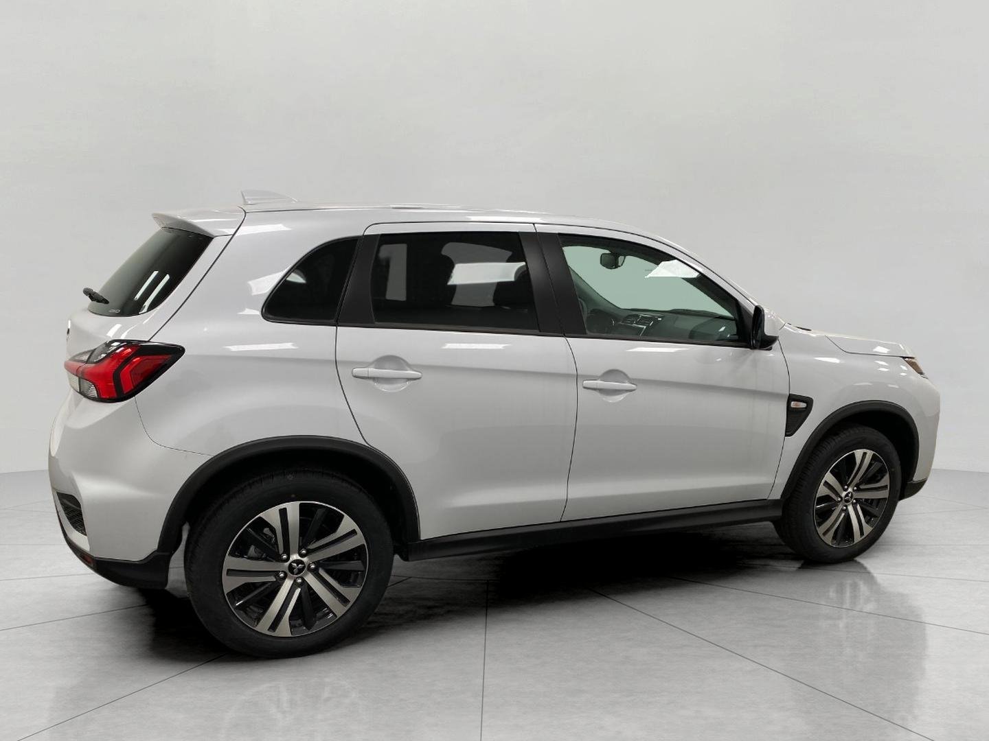 New 2026 Mitsubishi Outlander Sport ES image 2
