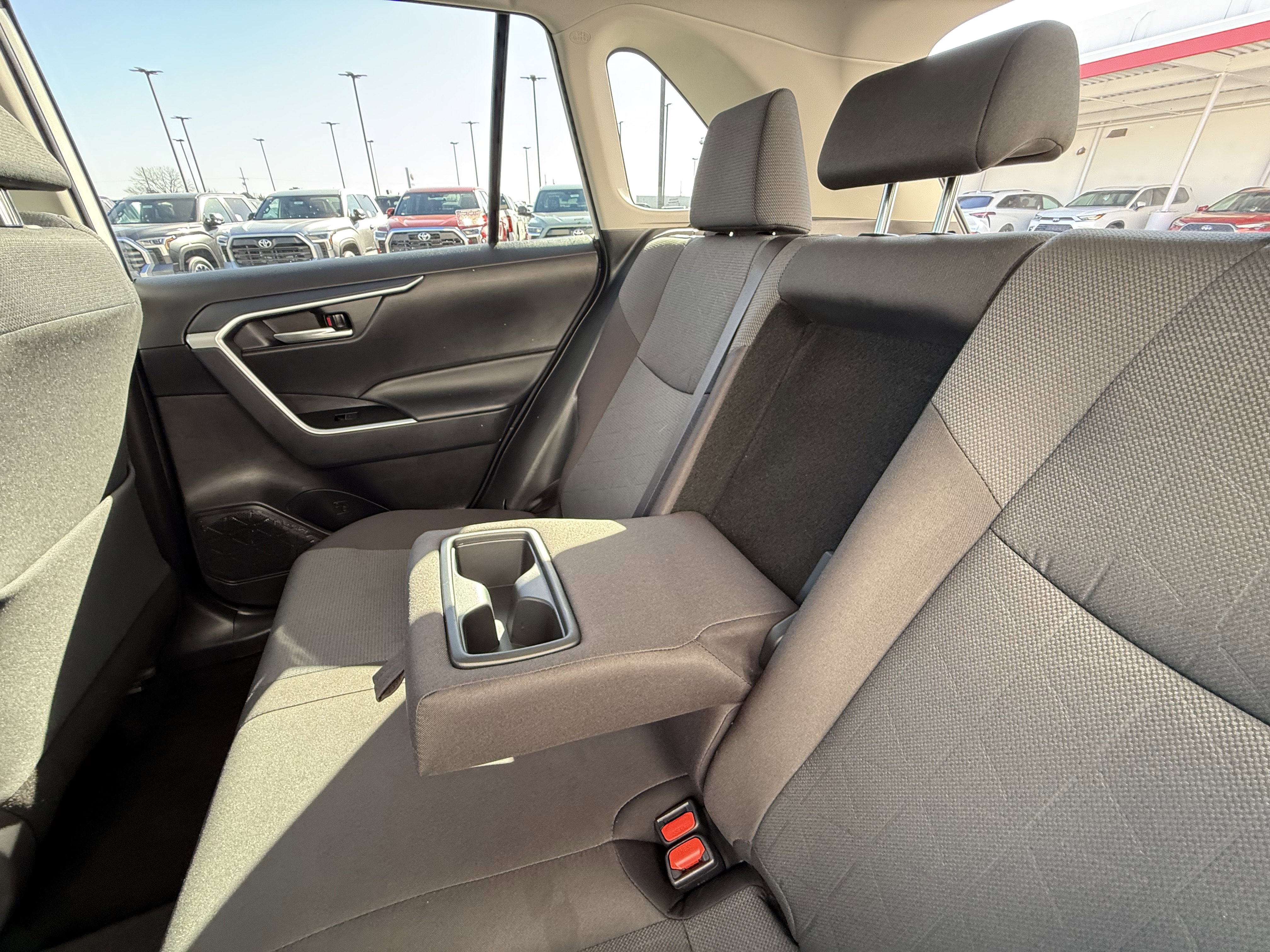 Certified 2025 Toyota RAV4 XLE AWD/4WD image 9