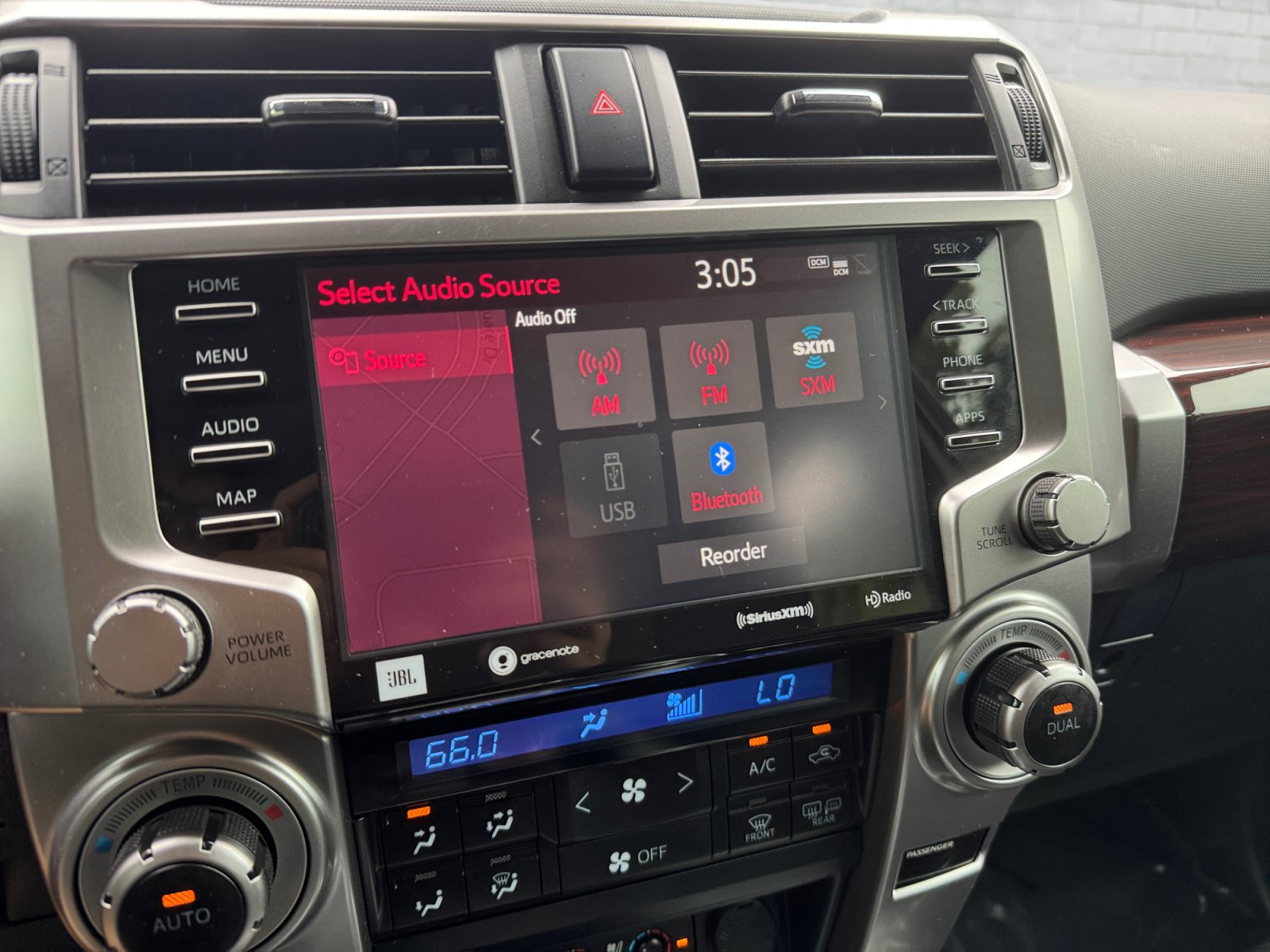 Used 2021 Toyota 4Runner Limited AWD/4WD image 23