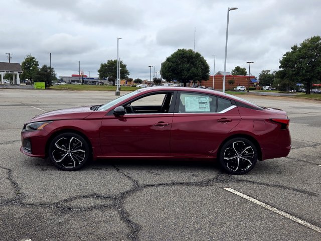 New 2026 Nissan Altima 2.5 SR FWD image 4