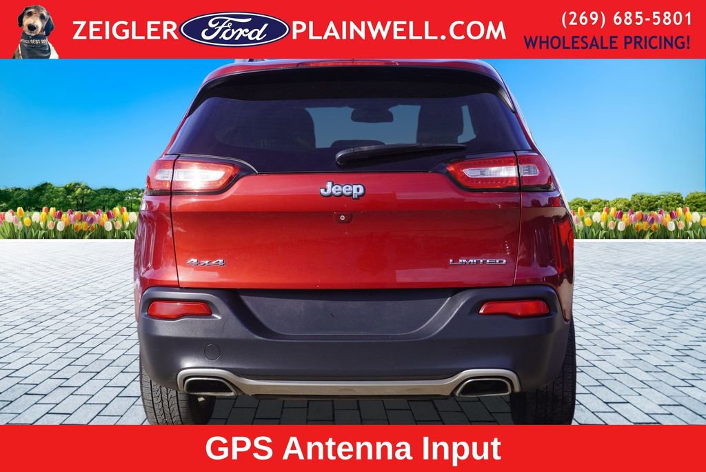 Used 2016 Jeep Cherokee Limited image 4