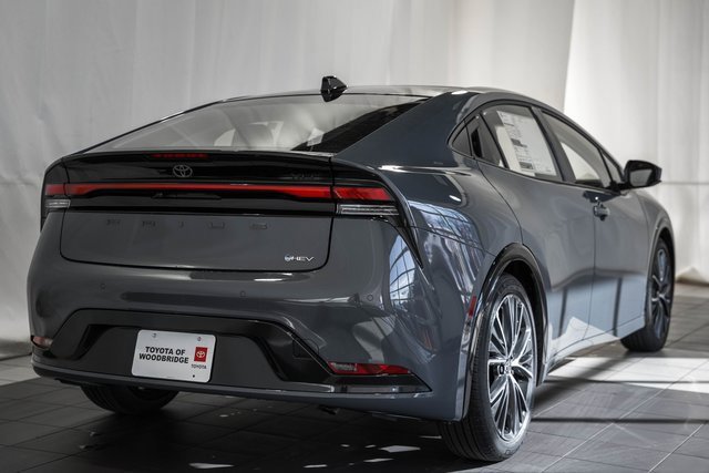 New 2026 Toyota Prius XLE image 4