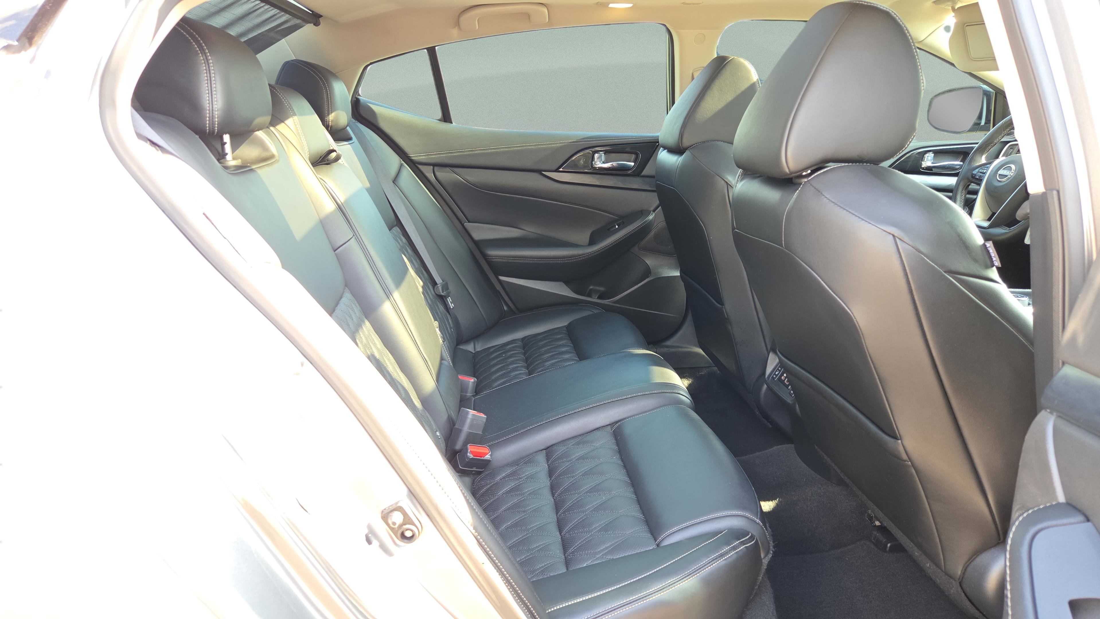 Used 2023 Nissan Maxima Platinum w/ Sport Mat Group FWD image 16