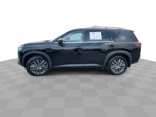 Used 2025 Nissan Pathfinder SL w/ SL Premium Package FWD image 5
