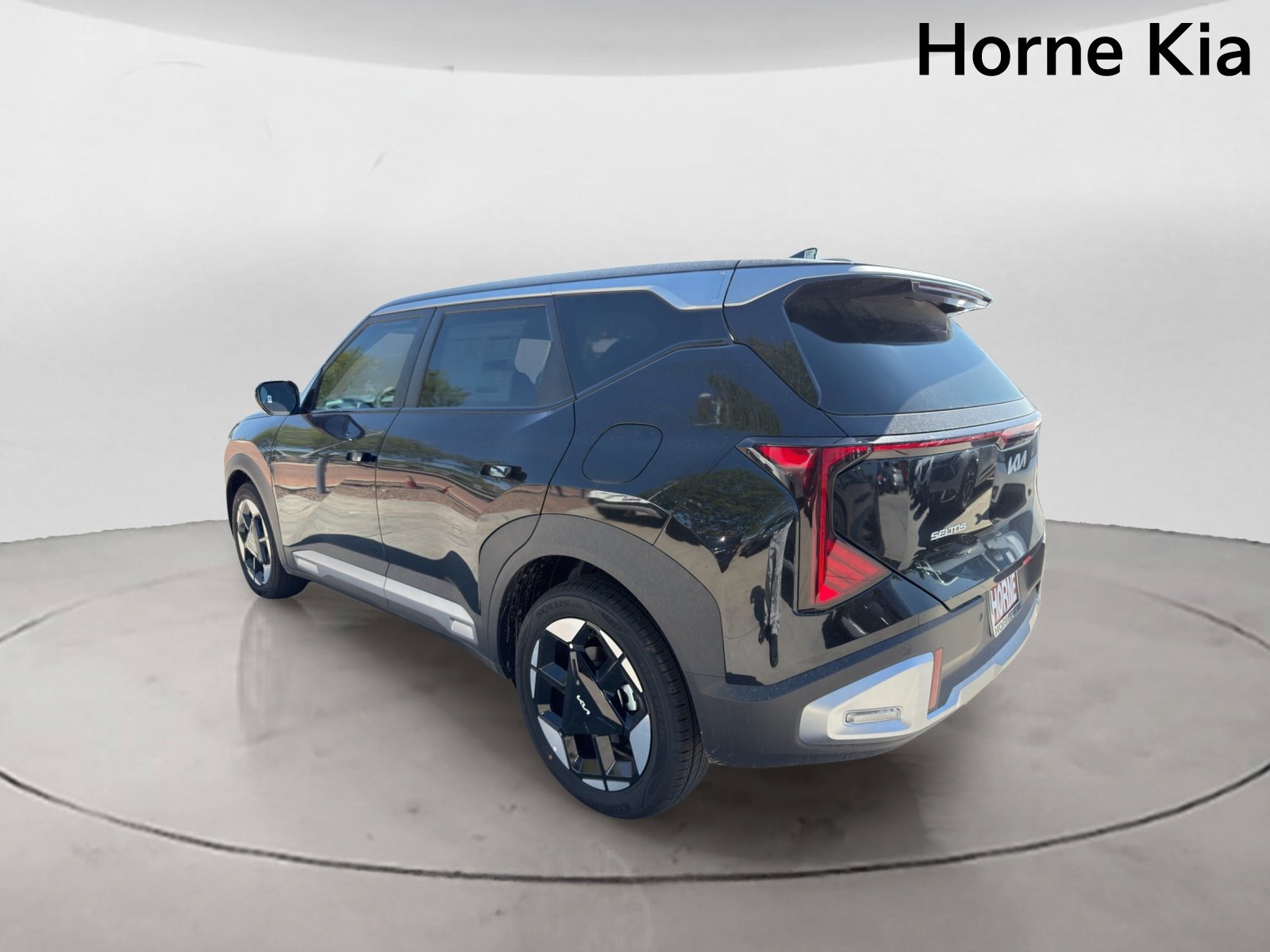 New 2027 Kia Seltos S FWD image 5