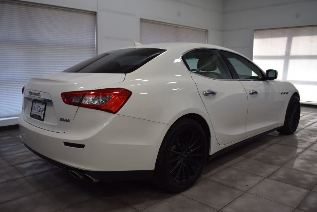 Used 2014 Maserati Ghibli image 4