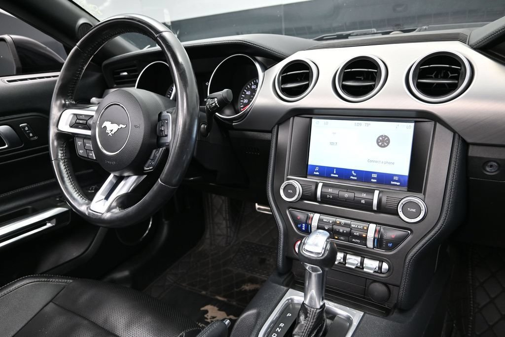 Used 2022 Ford Mustang Premium RWD image 15