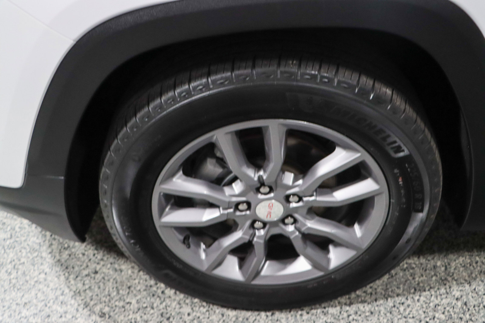 Used 2024 GMC Terrain SLT AWD/4WD image 11