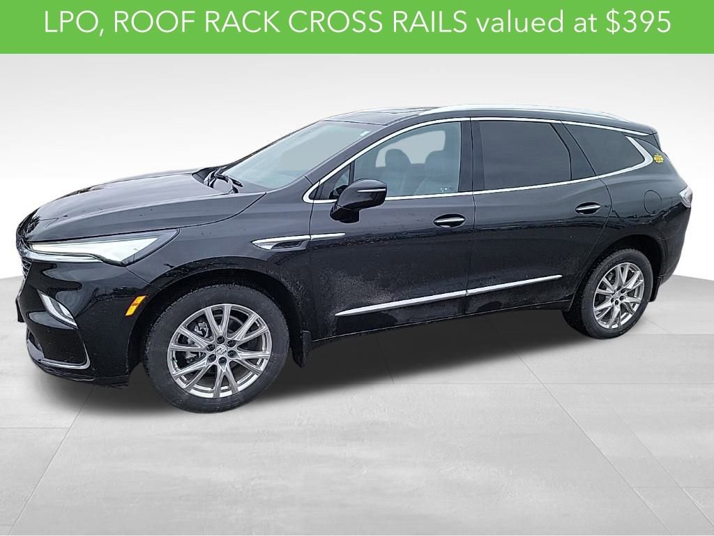 Used 2024 Buick Enclave Essence w/ Experience Buick Package image 8