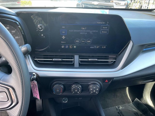 Certified 2026 Chevrolet Trax LS FWD image 24