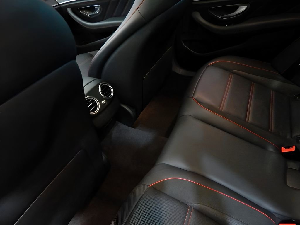 Used 2020 Mercedes-Benz E 53 AMG 4MATIC Sedan image 28