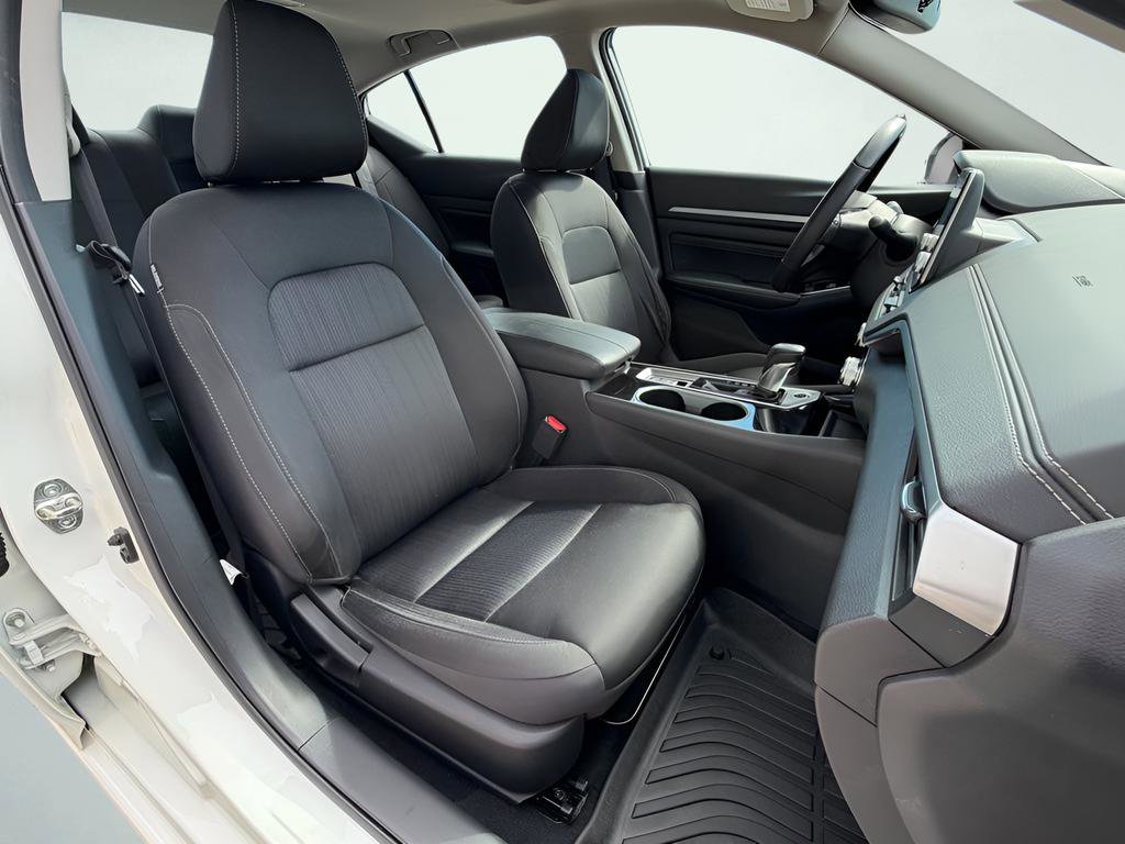 Used 2020 Nissan Altima 2.5 SV image 34