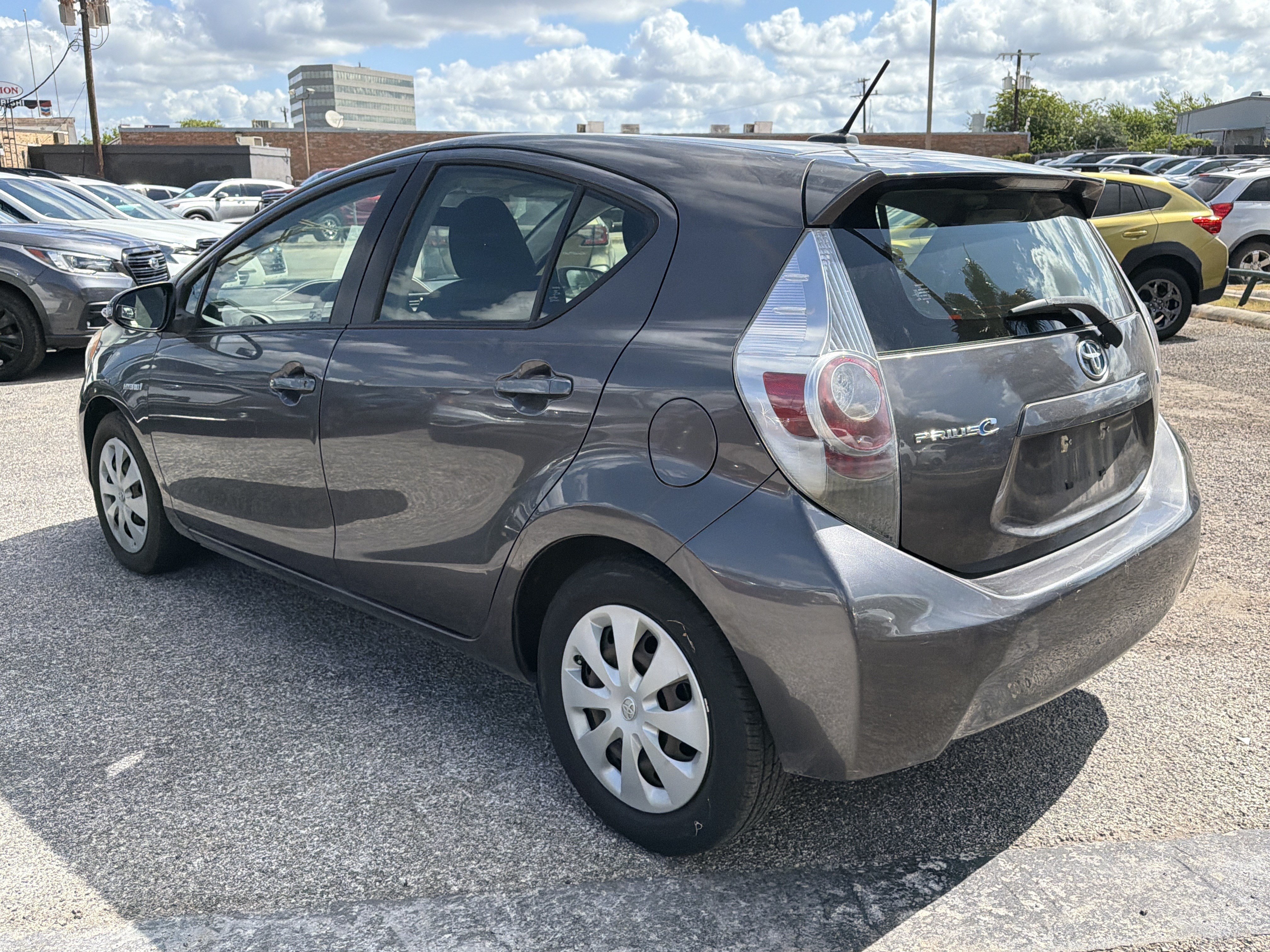 Used 2013 Toyota Prius C Three FWD image 5