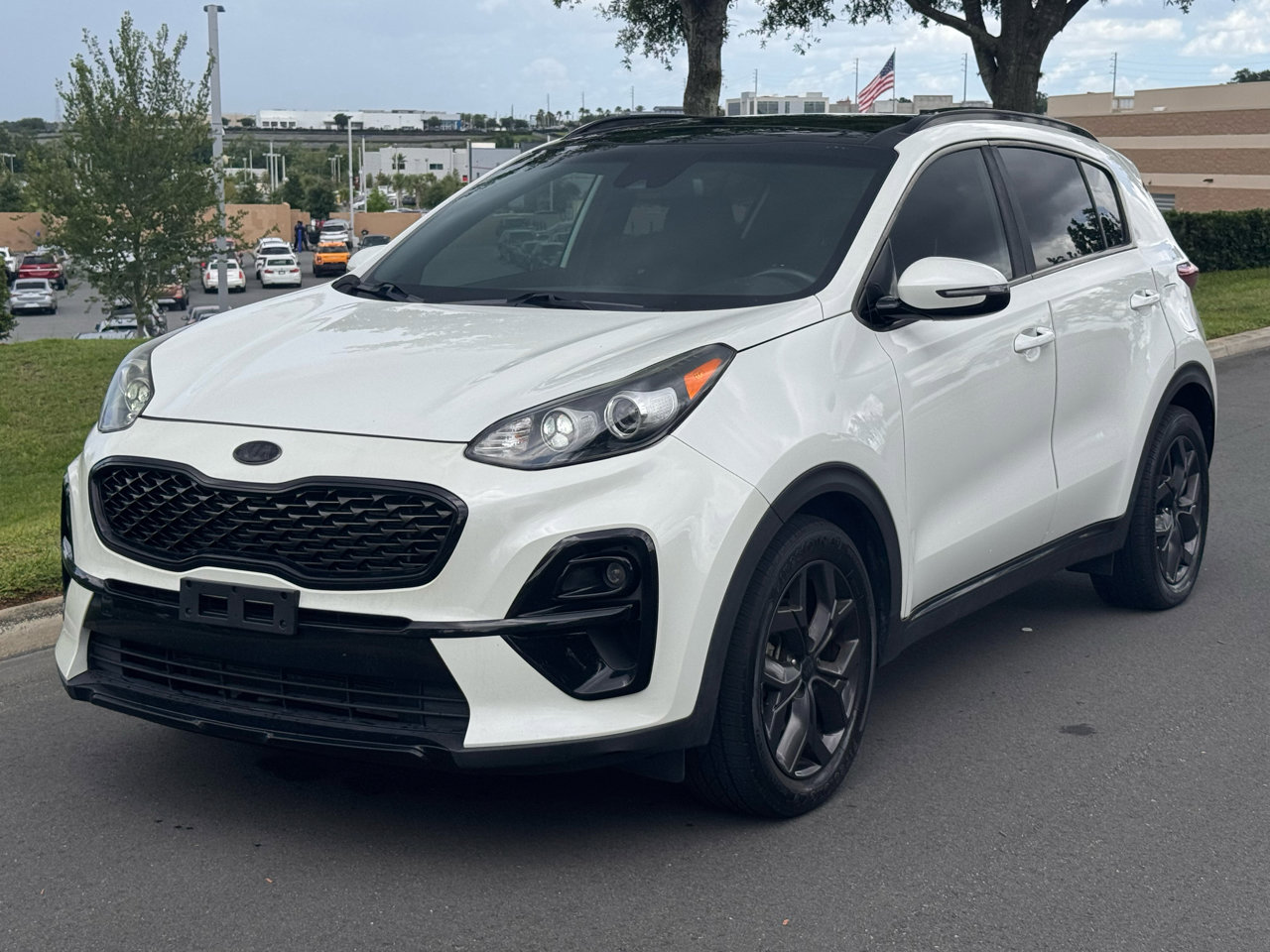 Used 2021 Kia Sportage S image 3