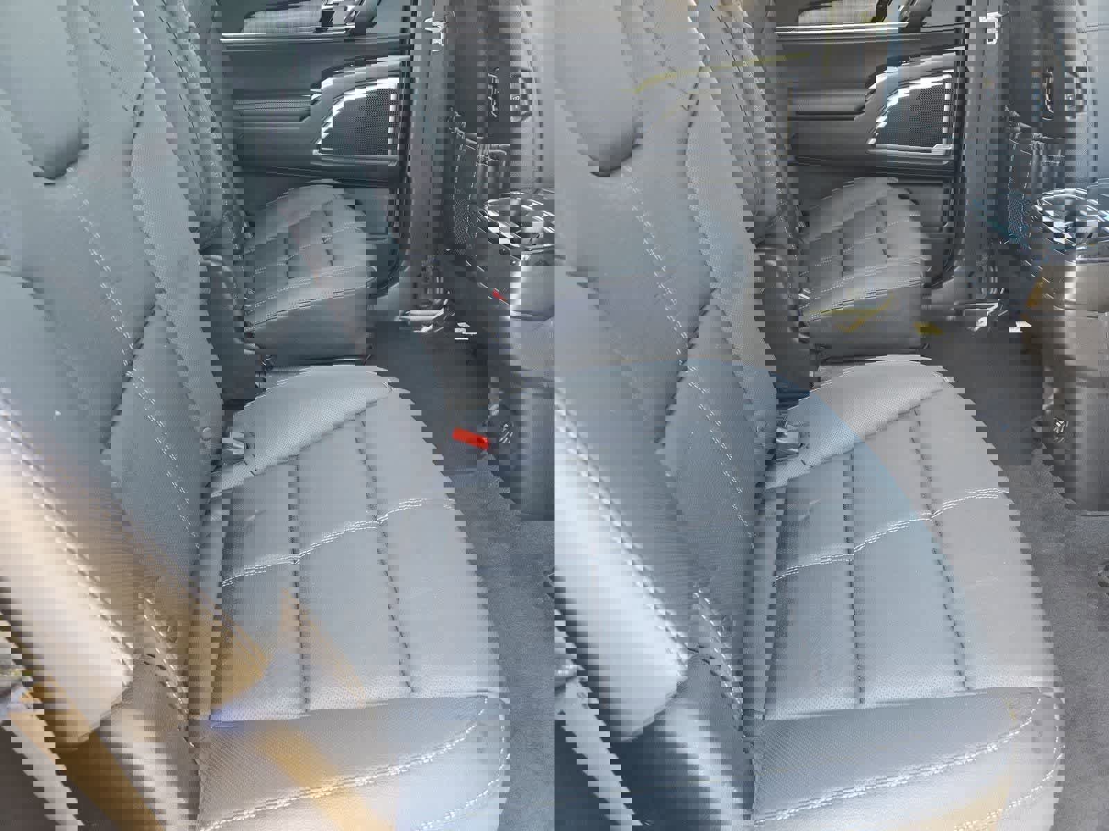 Used 2023 Kia Telluride EX w/ EX Captain's Chair Package image 19