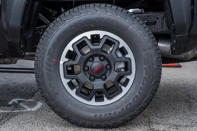 New 2026 Toyota Tacoma TRD Off-Road image 16