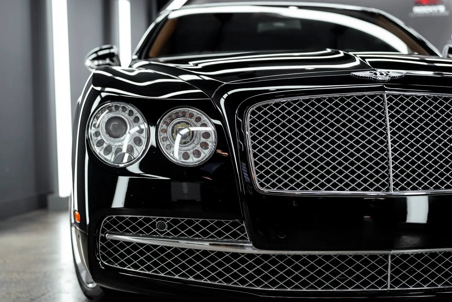 Used 2014 Bentley Flying Spur W12 AWD/4WD image 11
