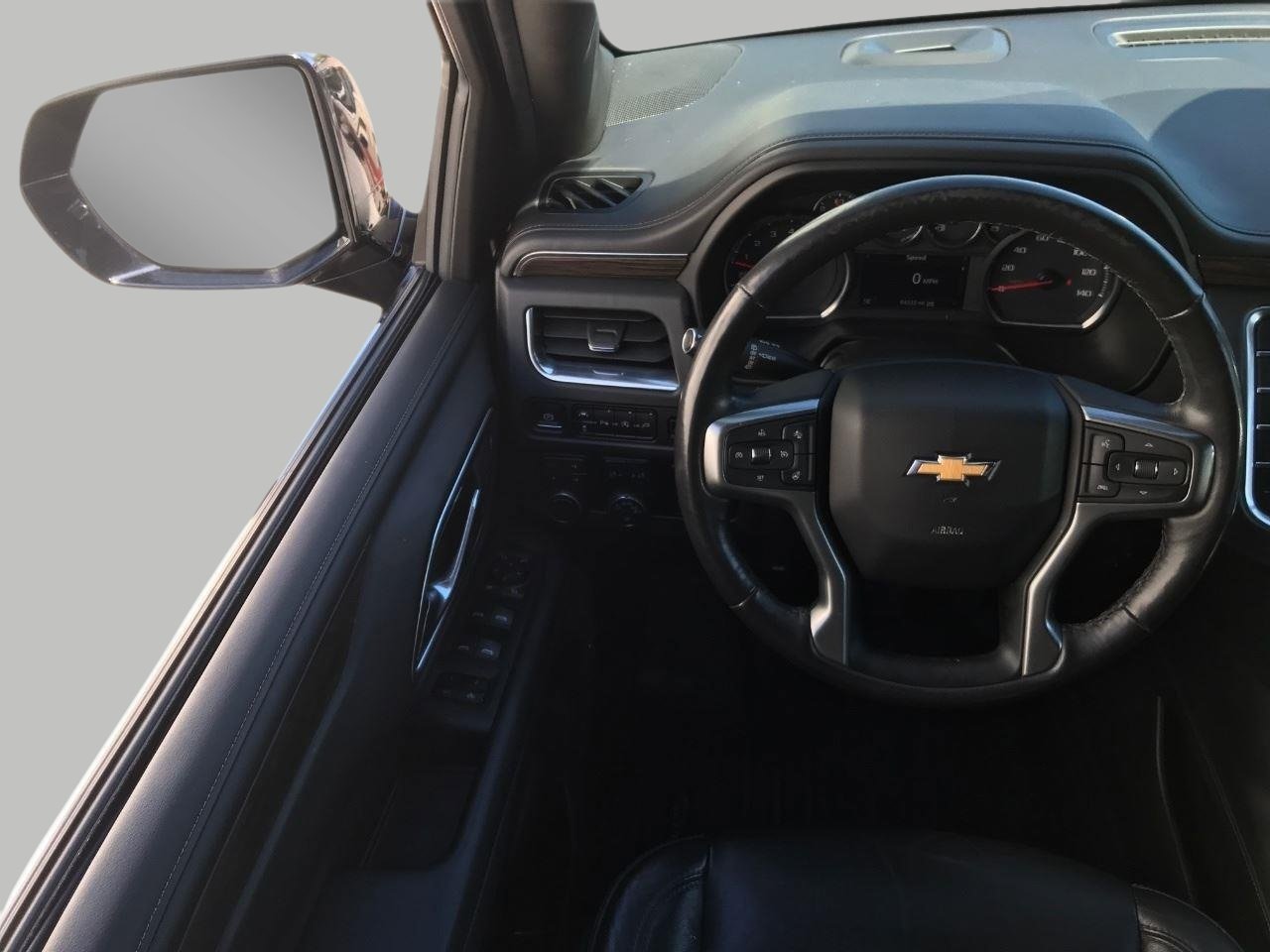 Used 2021 Chevrolet Tahoe LT w/ LT Signature Package AWD/4WD image 5