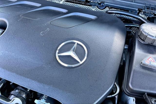 Used 2025 Mercedes-Benz GLB 250 4MATIC image 33