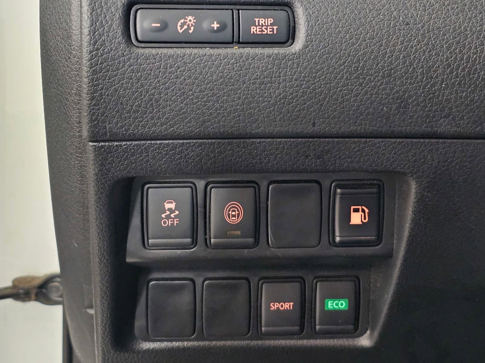 Used 2019 Nissan Rogue S w/ Special Edition Package image 23