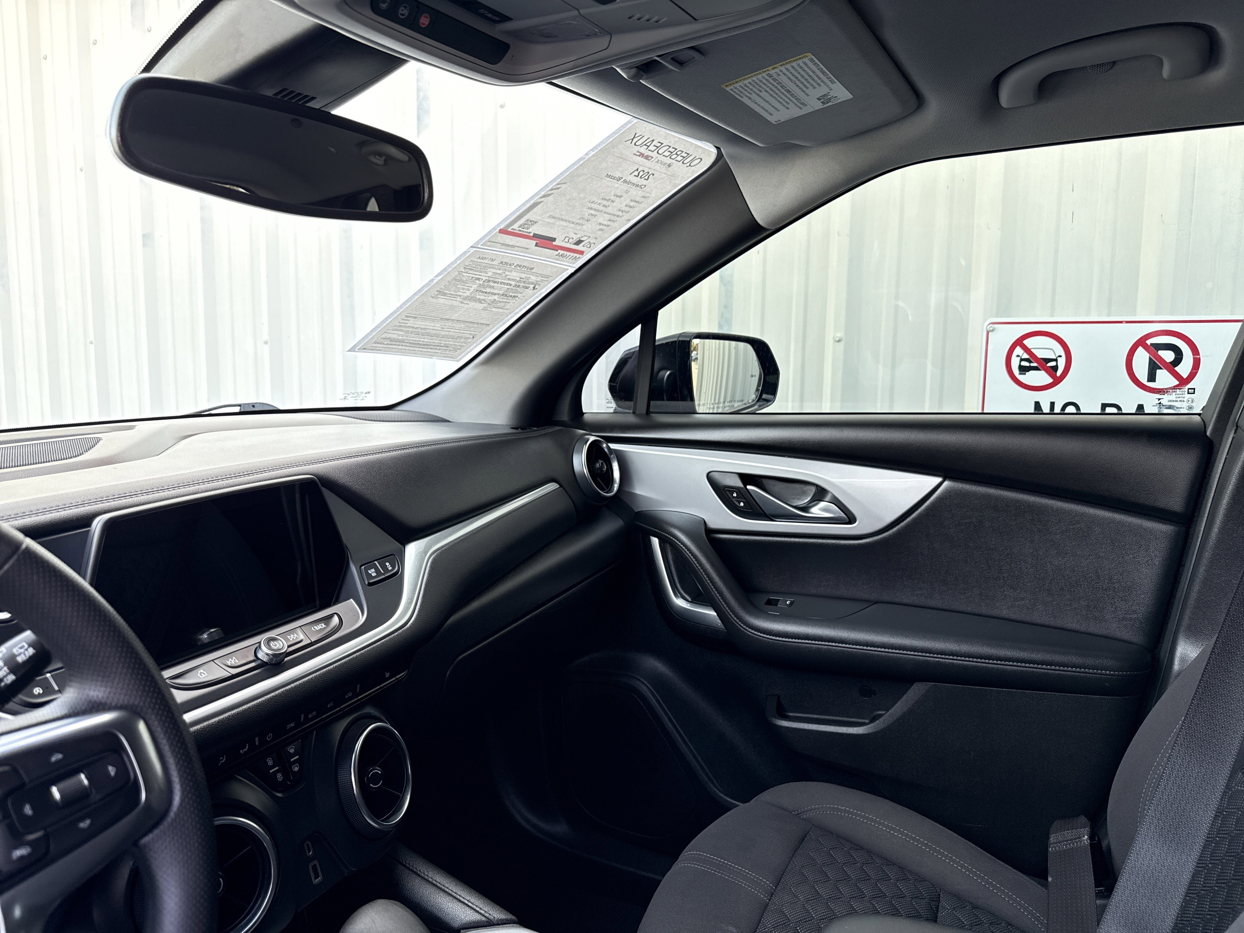 Used 2021 Chevrolet Blazer LT w/ Redline Edition image 16