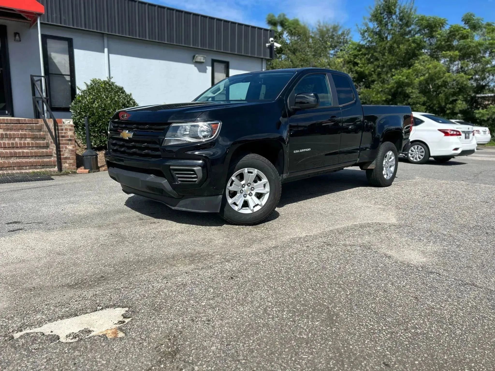 Used 2022 Chevrolet Colorado LT w/ Fleet Safety Package RWD image 3