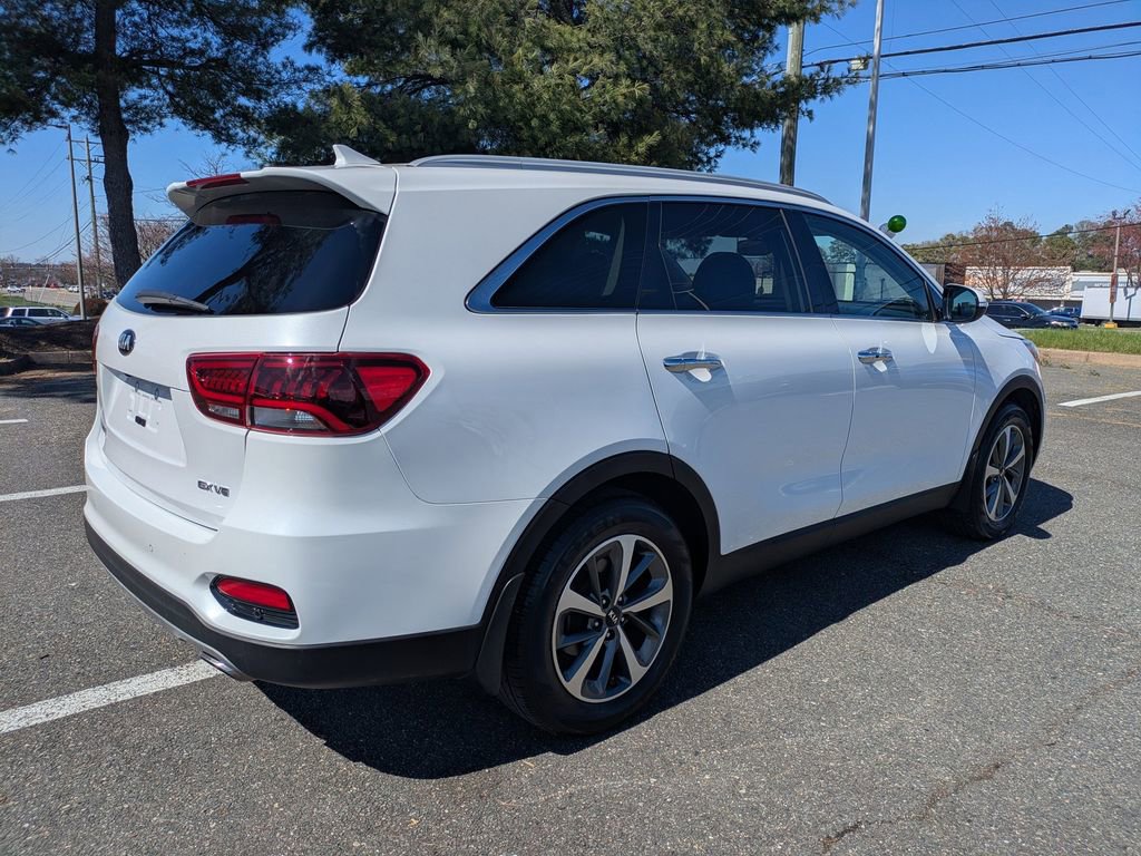 Used 2019 Kia Sorento EX image 4