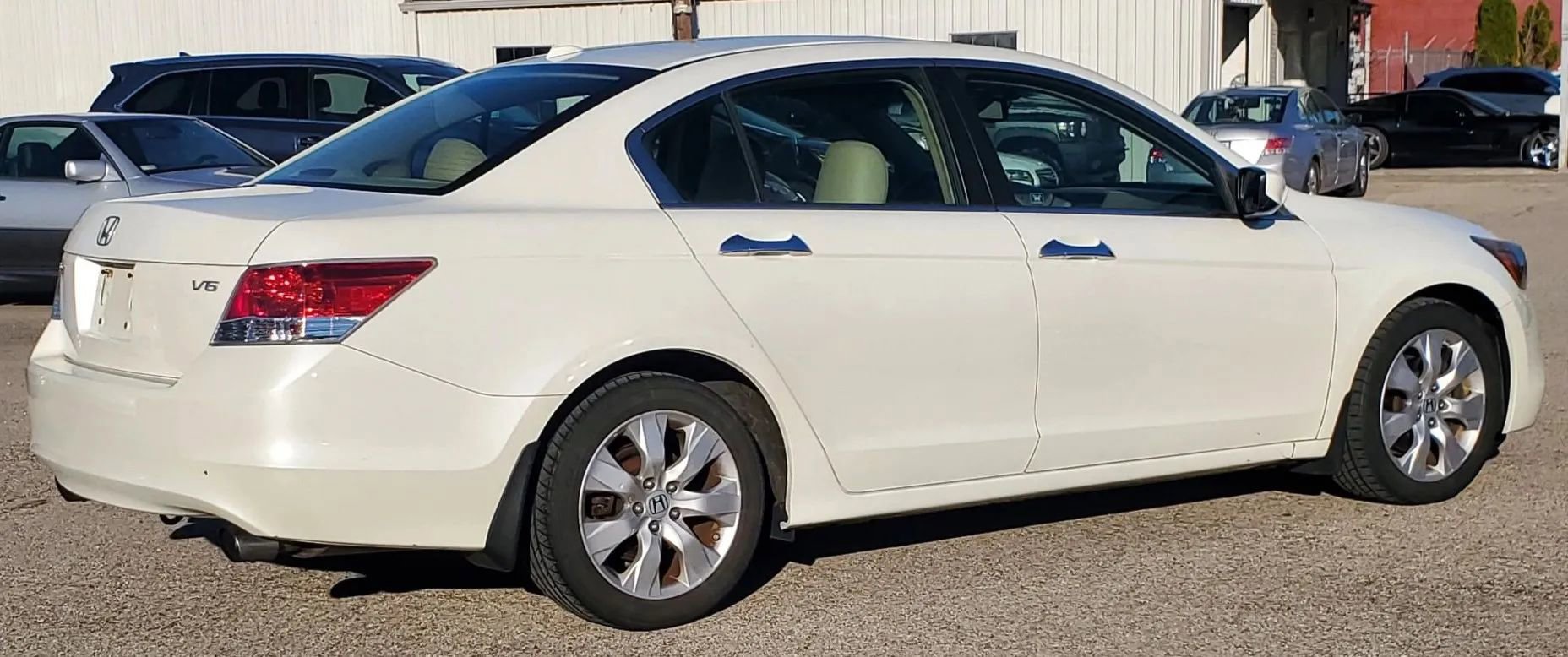 Used 2009 Honda Accord EX-L image 6