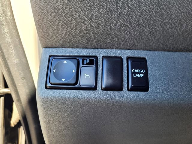 Used 2021 Nissan Frontier SV image 14