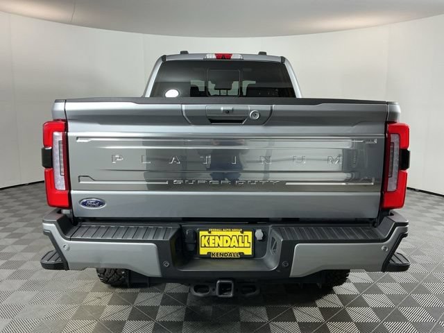 Used 2023 Ford F350 Platinum w/ Tremor Off-Road Package AWD/4WD image 5