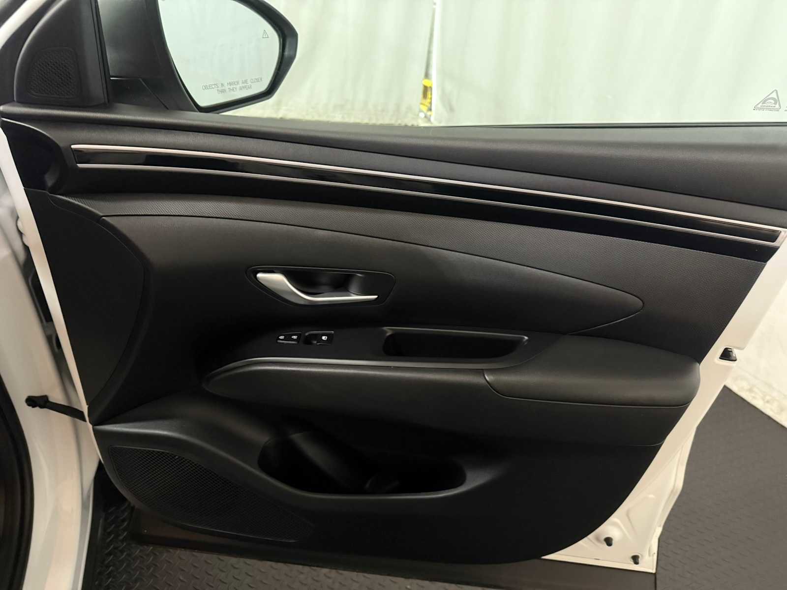 Used 2023 Hyundai Santa Cruz SE image 28