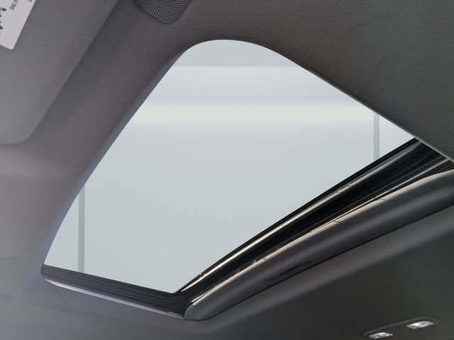 Used 2020 GMC Sierra 1500 Denali w/ Denali Ultimate Package image 18