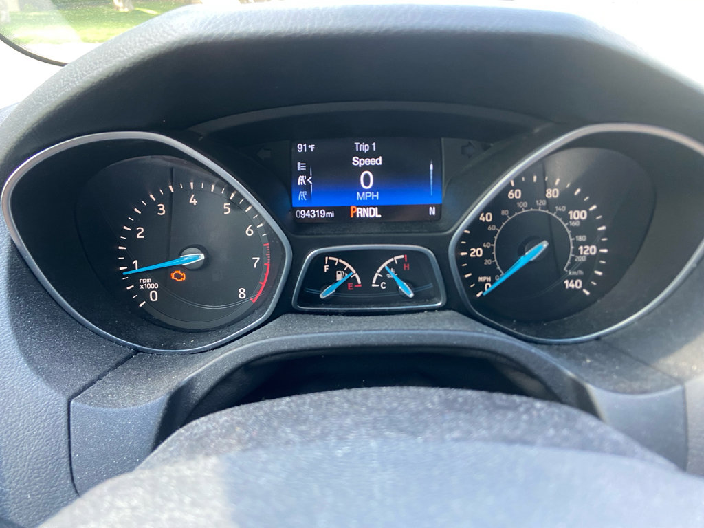 Used 2017 Ford Focus SE FWD image 11