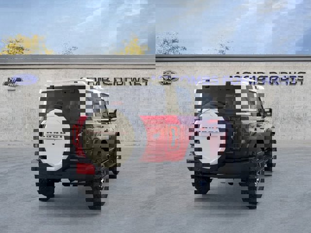 New 2026 Ford Bronco Outer Banks AWD/4WD image 8