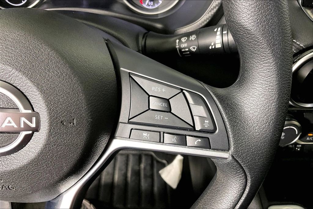 Used 2024 Nissan Sentra SV image 28