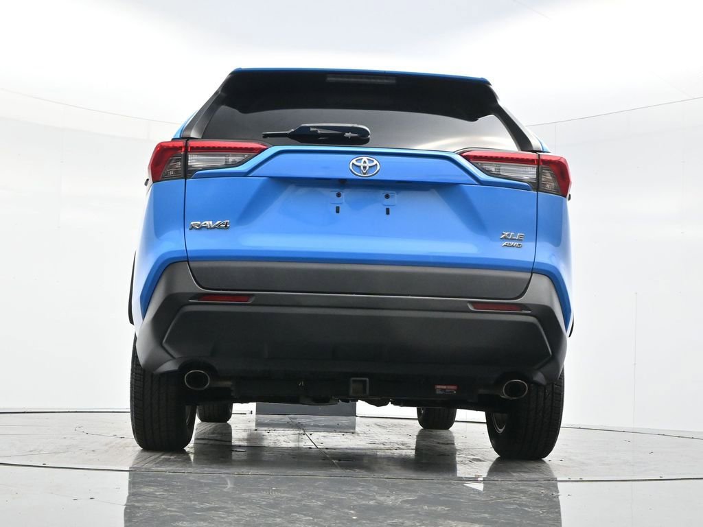 Used 2019 Toyota RAV4 XLE w/ Carpet Mat Package AWD/4WD image 50
