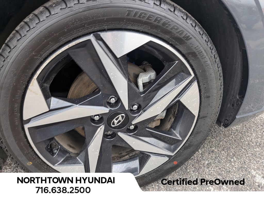 Certified 2023 Hyundai Elantra Limited FWD image 45