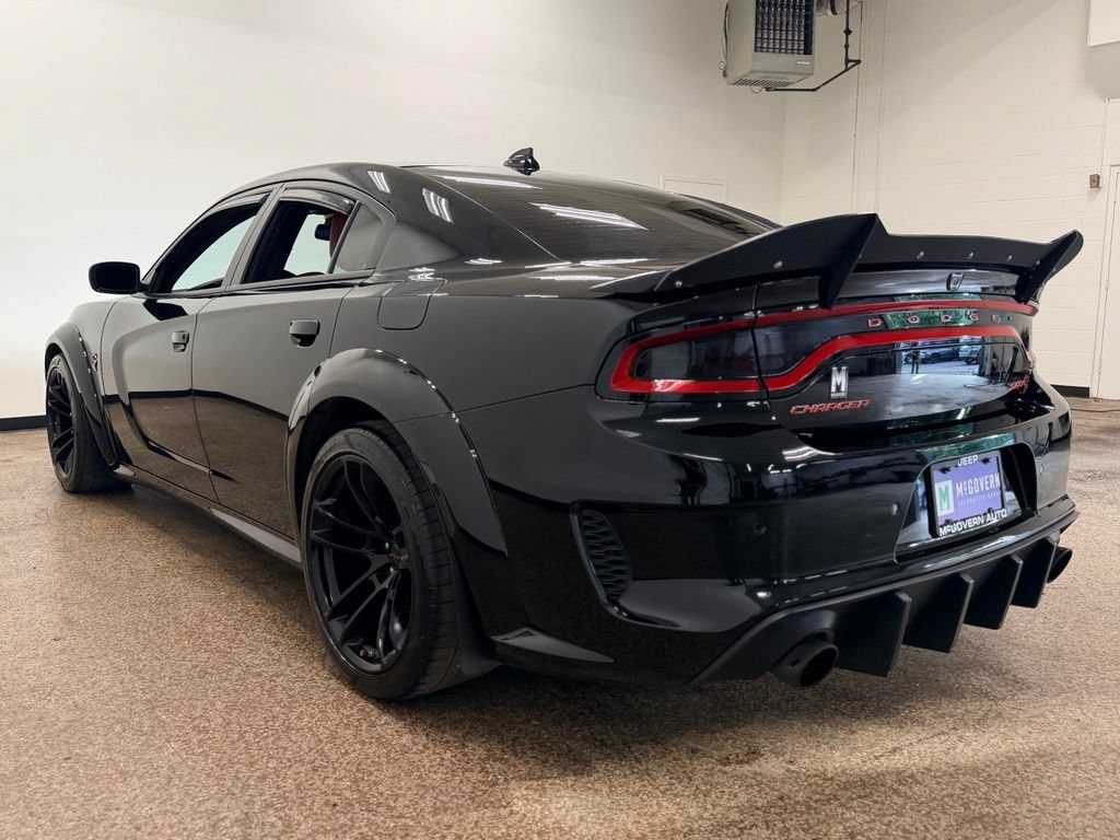 Used 2022 Dodge Charger SRT Hellcat RWD image 3