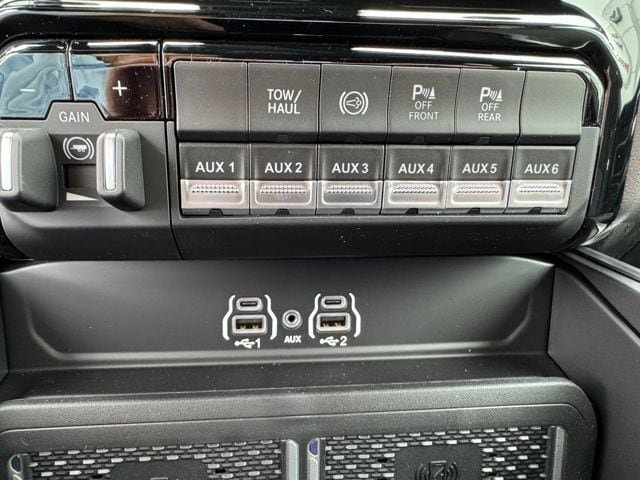 New 2026 RAM 3500 Big Horn AWD/4WD image 41